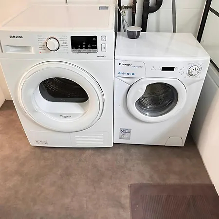 Maison Cosy Avec Jardin, Wifi Et Parking Gratuit Appartement *
